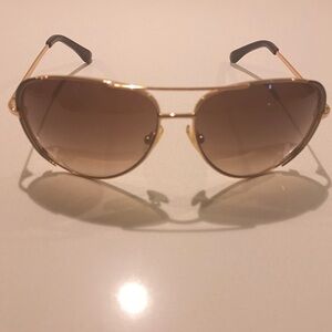Michael Kors sunglasses, in its own original case , bought but hardly worn